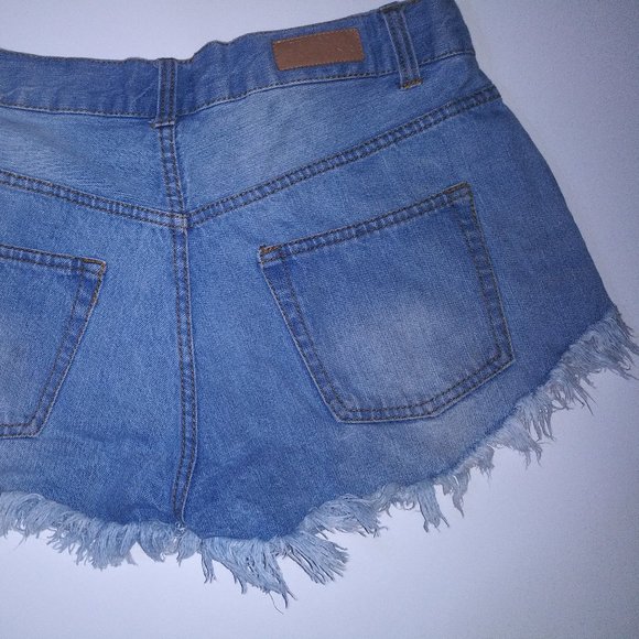 "Celebrity Pink" Slasher Destructed Jean Shorts - Picture 4 of 6